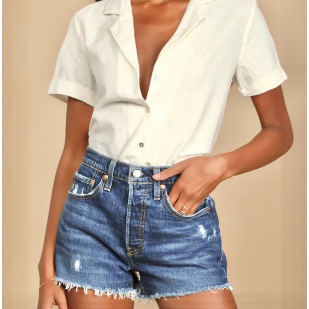 Levi's shorts for Women